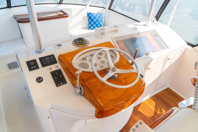 Slide: The Image of Ocean Yachts 60 Sport Fish 1997 - 78