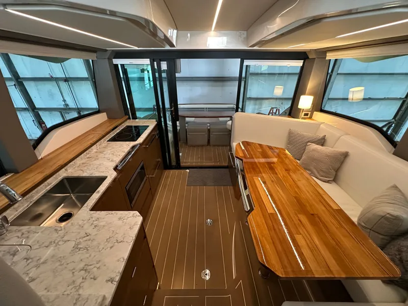 Slide: The Image of Tiara EX54 2025 - 24