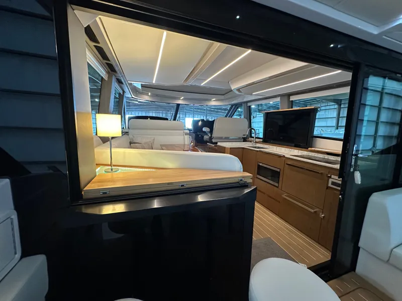 Slide: The Image of Tiara EX54 2025 - 25