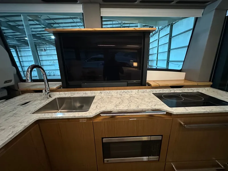 Slide: The Image of Tiara EX54 2025 - 28