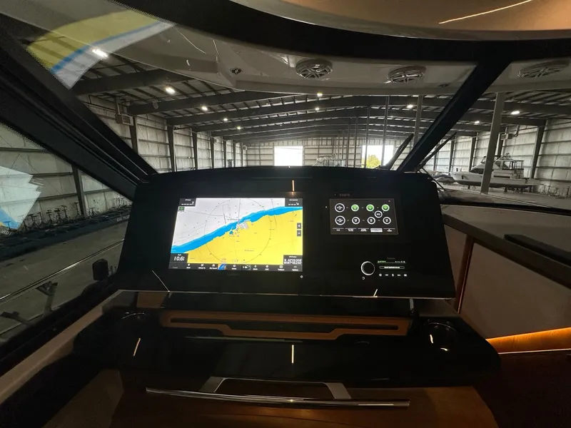 Slide: The Image of Tiara EX54 2025 - 40