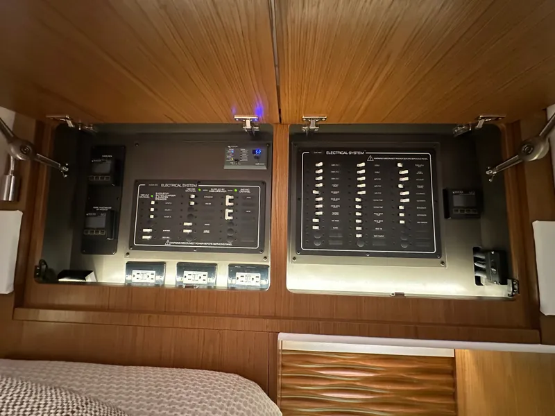 Slide: The Image of Tiara EX54 2025 - 50