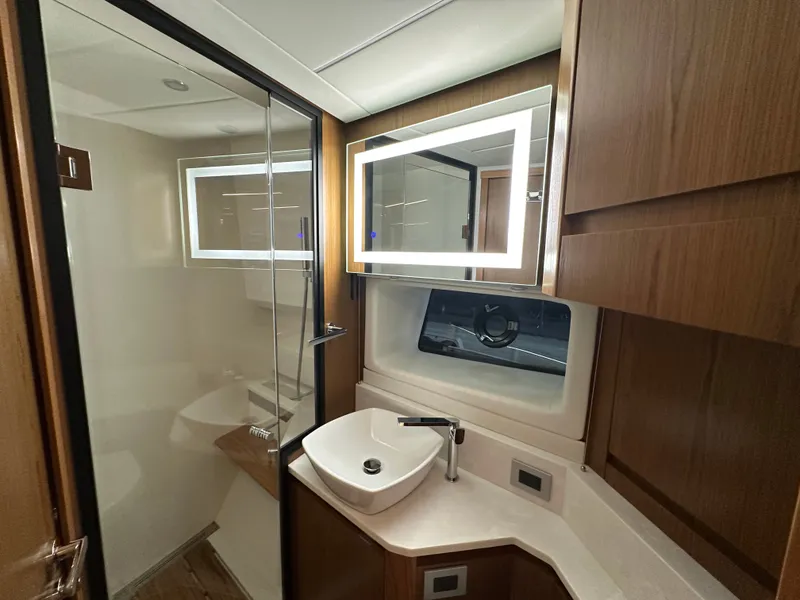 Slide: The Image of Tiara EX54 2025 - 51