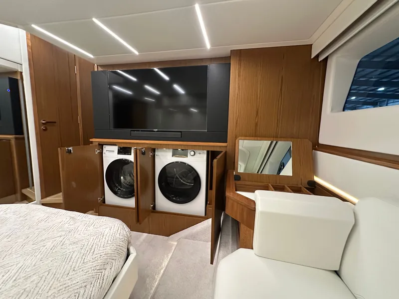 Slide: The Image of Tiara EX54 2025 - 55