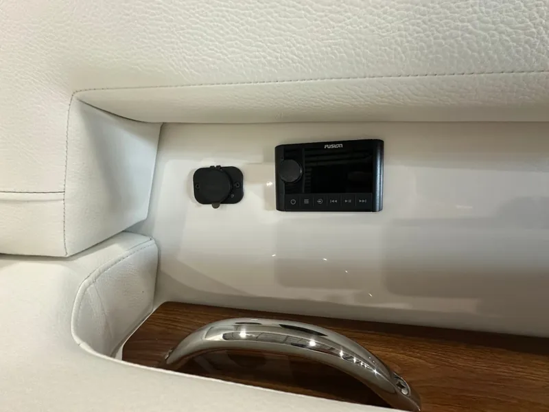 Slide: The Image of Tiara EX54 2025 - 65