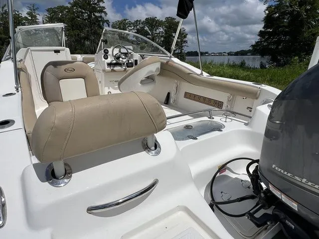 Slide: The Image of Key West 211 Dual Console 2015 - 6