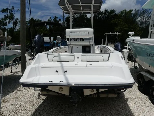 Slide: The Image of Yamaha 190 FSH 2017 - 4