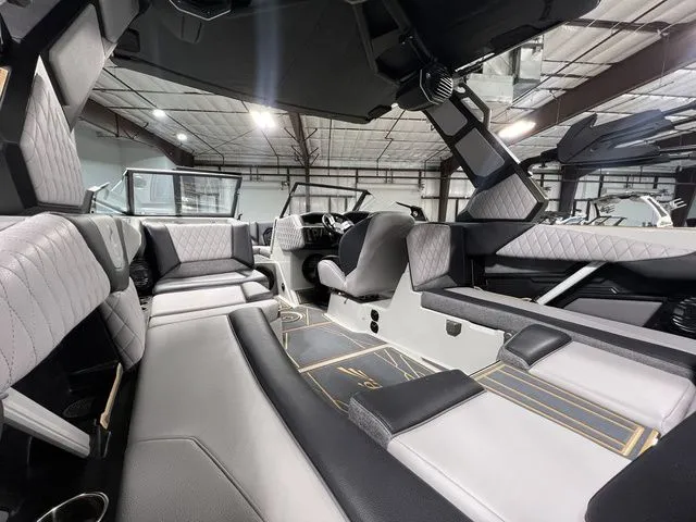 Slide: The Image of Tigé Z3 2026 - 6