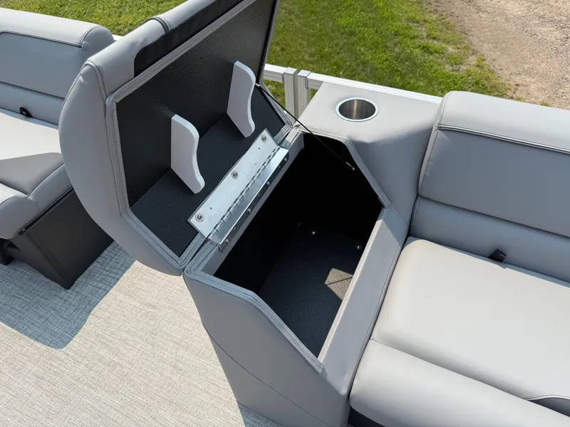 Slide: The Image of Tahoe Sport 2385 Rear Fish & Honda 4-Stroke EFI 2026 - 26