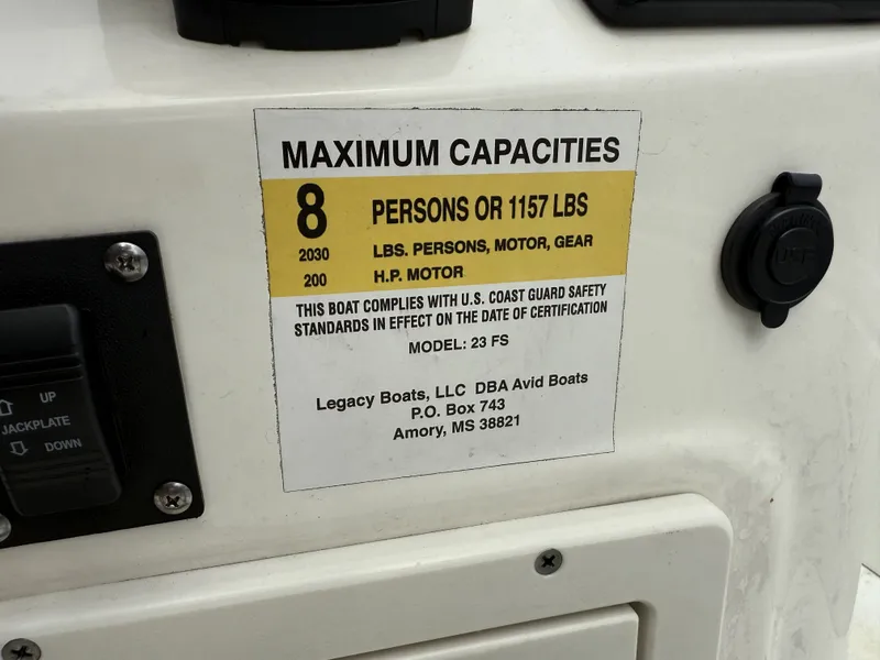 Slide: The Image of Avid 23 FS Magnum 2021 - 10