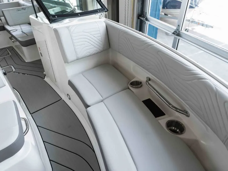 Slide: The Image of Sea Ray SDX 230 Surf 2026 - 16