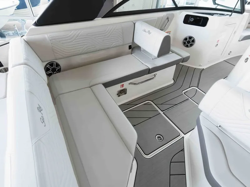 Slide: The Image of Sea Ray SDX 230 Surf 2026 - 8