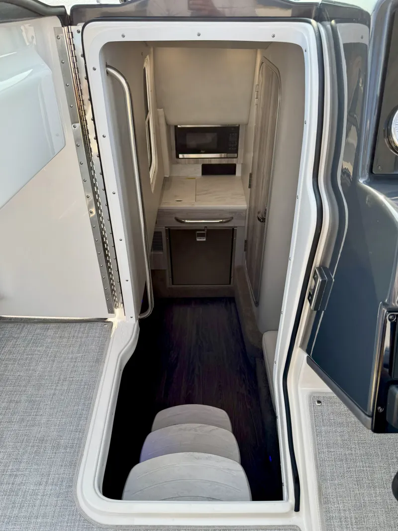 Slide: The Image of Formula 350 CBR 2024 - 58