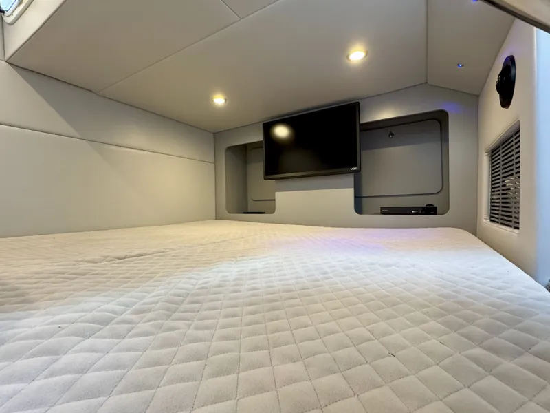 Slide: The Image of Formula 350 CBR 2024 - 68