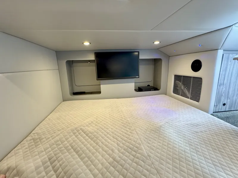 Slide: The Image of Formula 350 CBR 2024 - 69