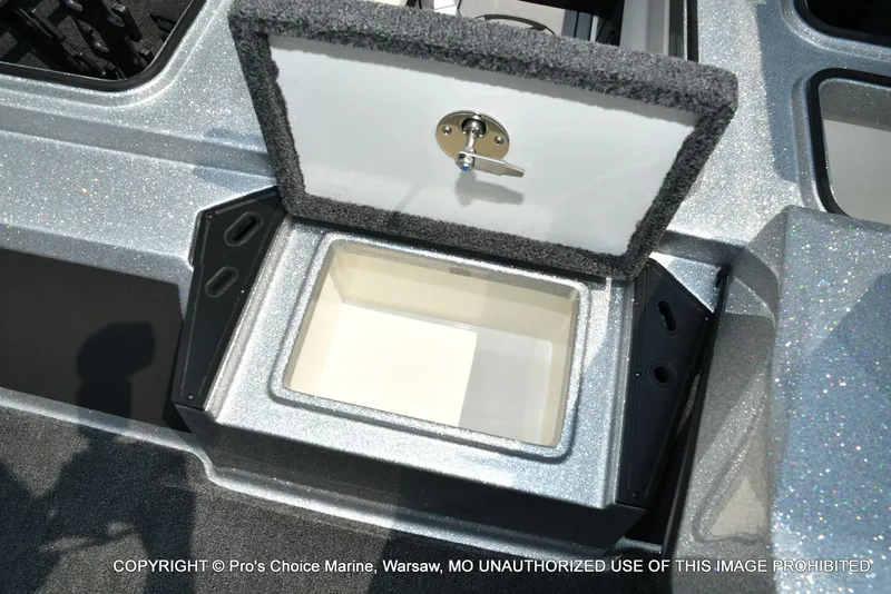 Slide: The Image of Ranger Z185 2026 - 50