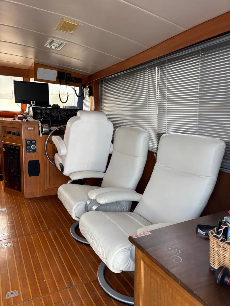 Slide: The Image of Symbol Sport Fisherman Cruiser 1986 - 12