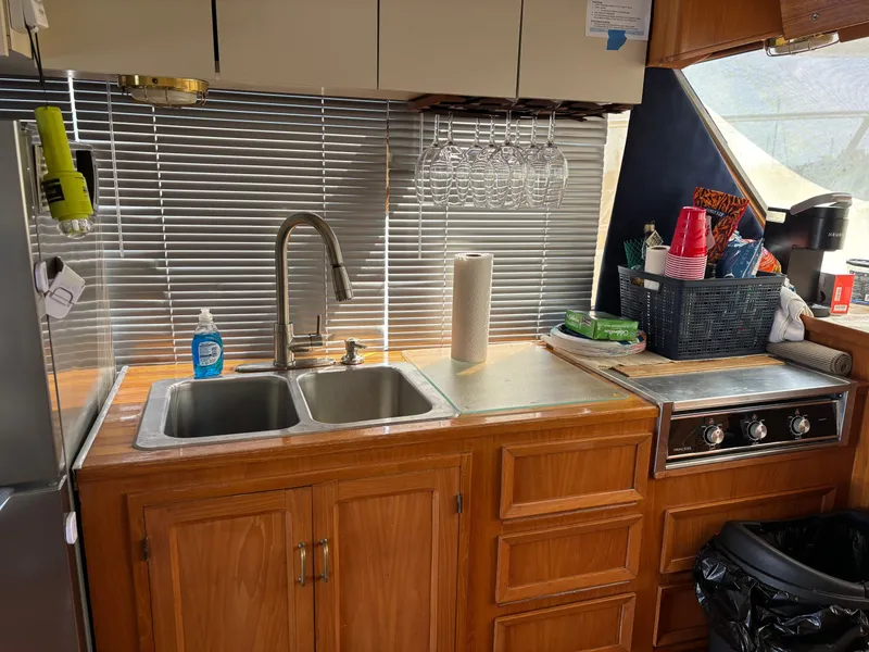 Slide: The Image of Symbol Sport Fisherman Cruiser 1986 - 16