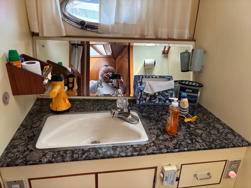 Slide: The Image of Symbol Sport Fisherman Cruiser 1986 - 21