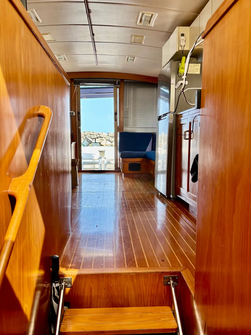 Slide: The Image of Symbol Sport Fisherman Cruiser 1986 - 25