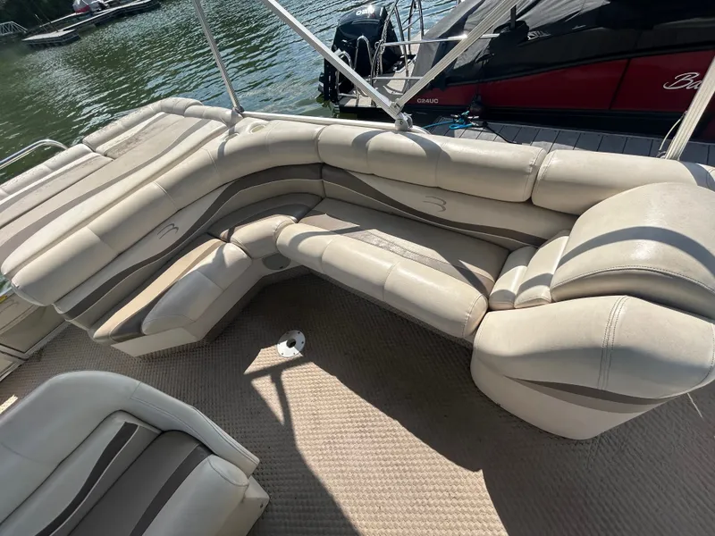 Slide: The Image of Bennington 2575 RLX 2002 - 14