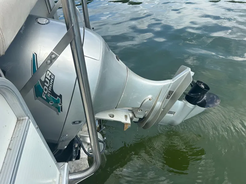 Slide: The Image of Bennington 2575 RLX 2002 - 22