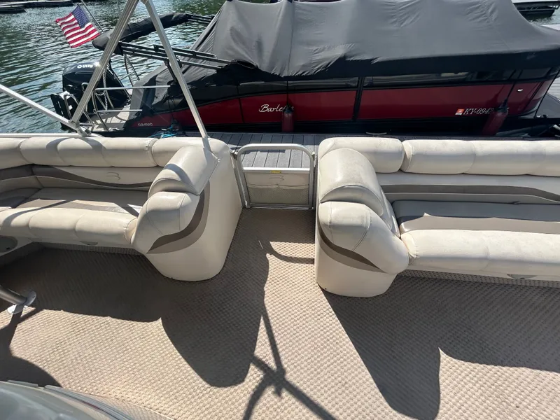 Slide: The Image of Bennington 2575 RLX 2002 - 7