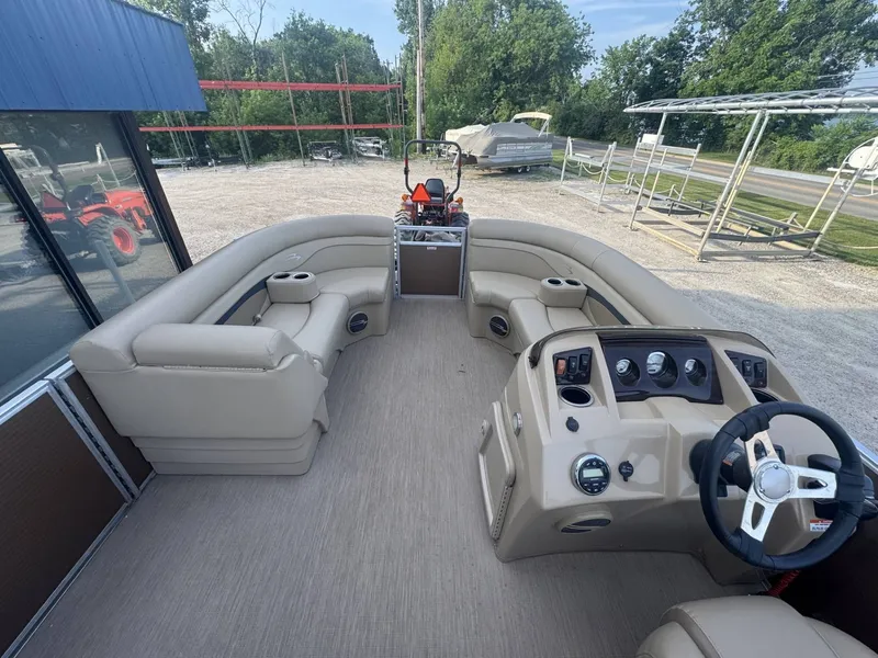 Slide: The Image of Bennington 22 SSRX 2017 - 10