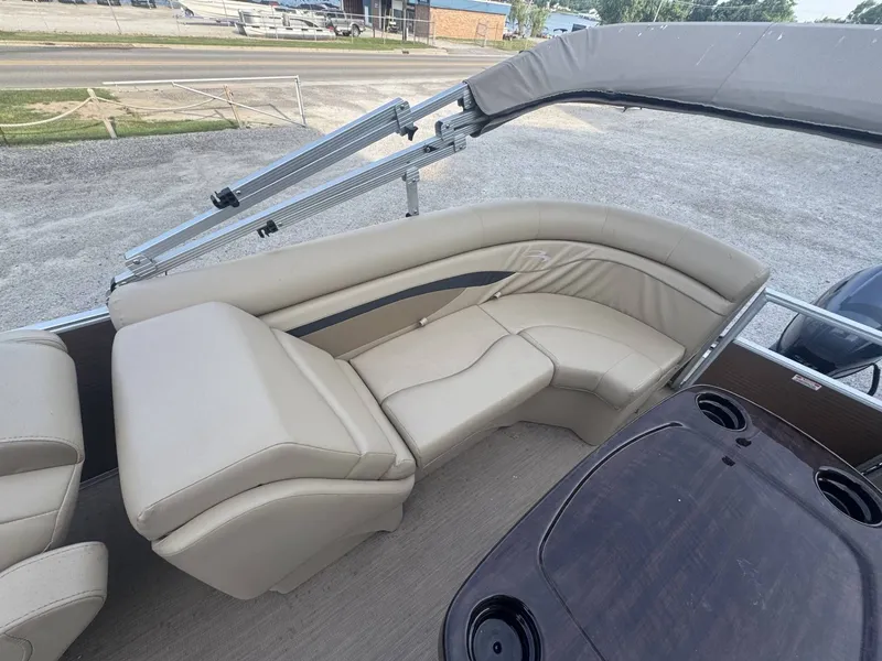 Slide: The Image of Bennington 22 SSRX 2017 - 13