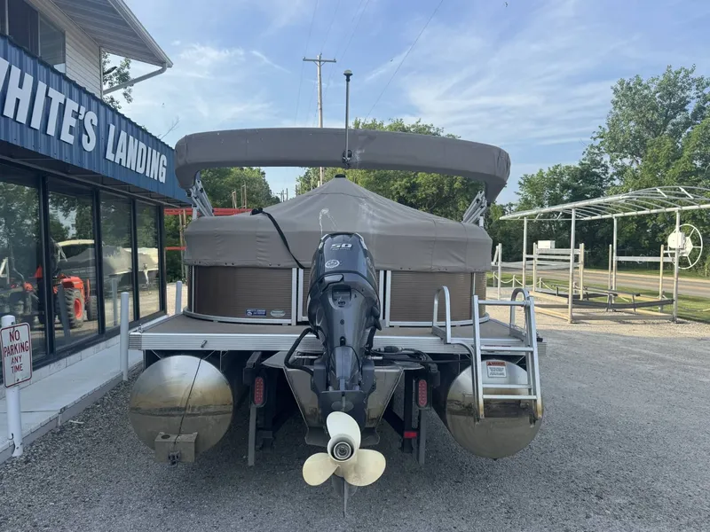 Slide: The Image of Bennington 22 SSRX 2017 - 4