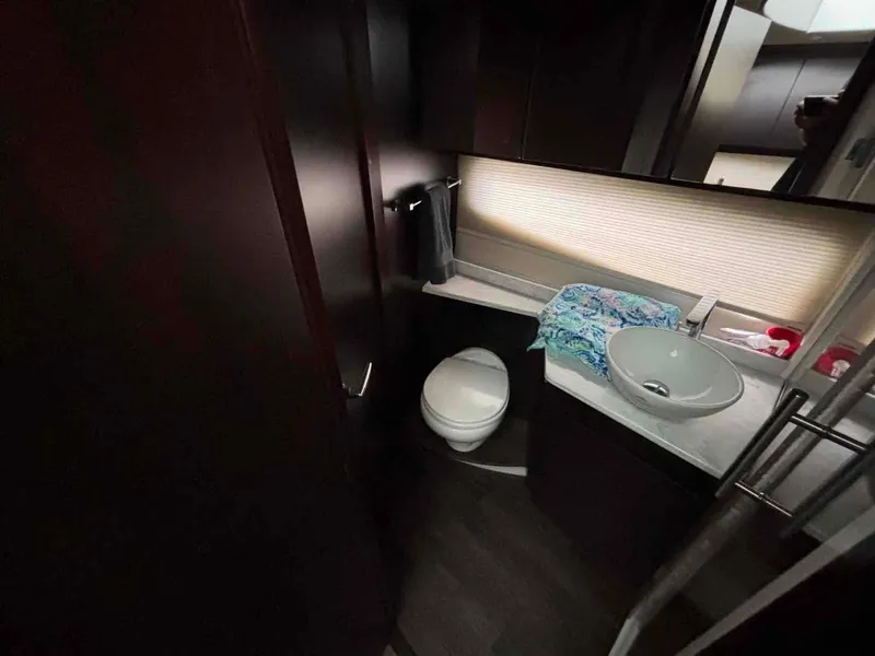 Slide: The Image of Regal 42 Grande Coupe 2020 - 18