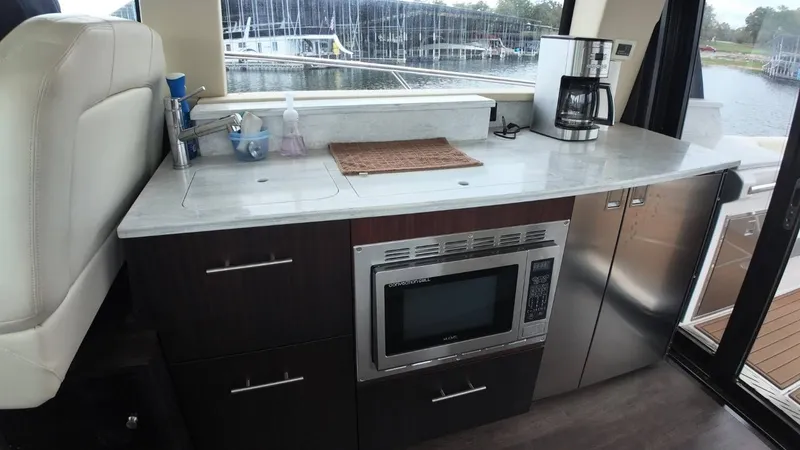 Slide: The Image of Regal 42 Grande Coupe 2020 - 24