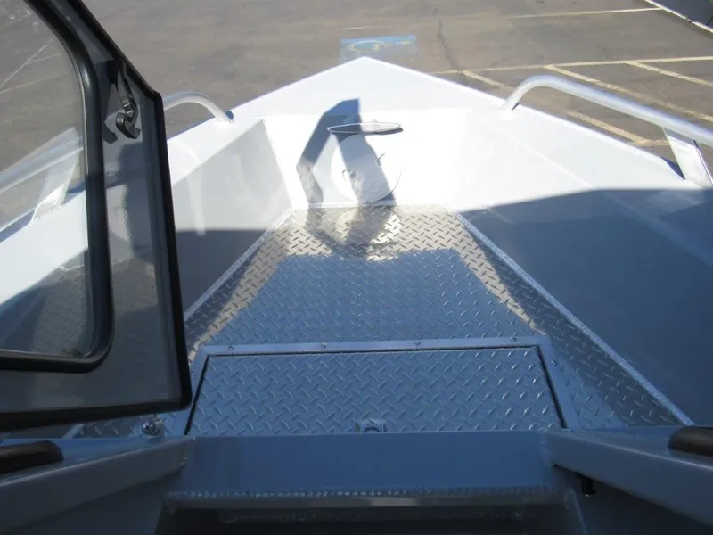 Slide: The Image of Hewescraft 200 Sportsman 2025 - 16