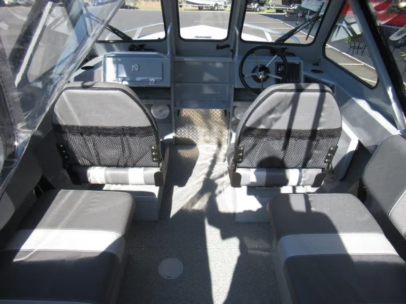 Slide: The Image of Hewescraft 200 Sportsman 2025 - 17