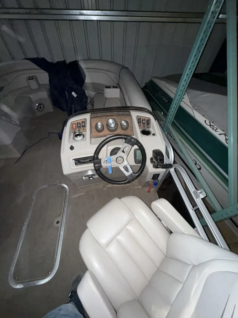 Slide: The Image of Bennington 24 SLX3 2015 - 10