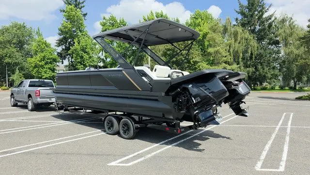 Slide: The Image of Manitou 26 Explore 6' Max Deck With Dual 150Hp Motors 2025 - 11