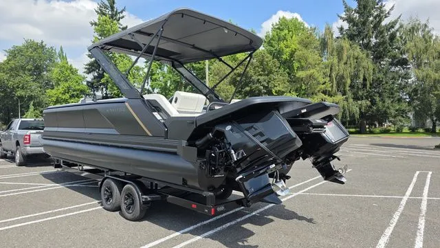 Slide: The Image of Manitou 26 Explore 6' Max Deck With Dual 150Hp Motors 2025 - 55