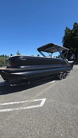 Slide: The Image of Manitou 26 Explore 6' Max Deck With Dual 150Hp Motors 2025 - 77