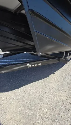 Slide: The Image of Manitou 26 Explore 6' Max Deck With Dual 150Hp Motors 2025 - 78