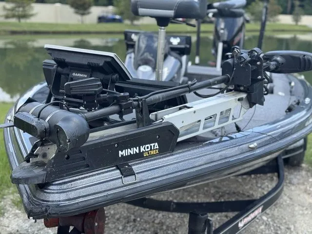 Slide: The Image of Phoenix Bass Boats 21 PHX 2021 - 9