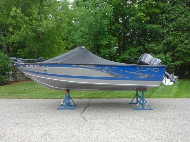 Slide: The Image of Lund 1875 Pro-V Sport 2024 - 22