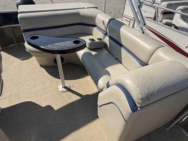 Slide: The Image of Berkshire 20cl 2016 - 5