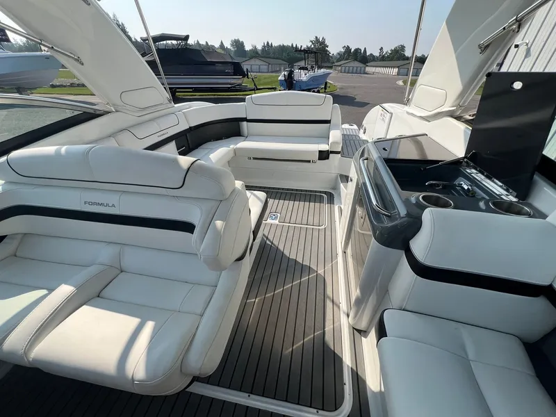 Slide: The Image of 2014 Formula 310 SS 24 - 24