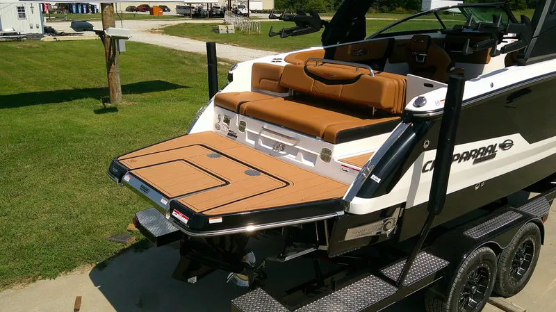 Slide: The Image of Chaparral 28 Surf 2026 - 6