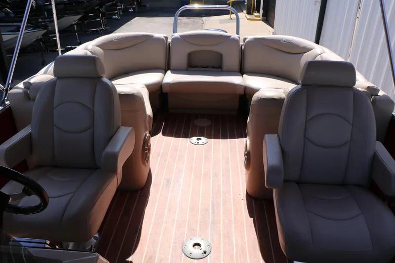 Slide: The Image of Speaker on 2013 Sylvan Mirage 8522 boat, mounted on beige upholstery. - 27