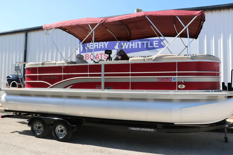 Slide: The Image of 2013 Sylvan Mirage 8522 pontoon boat with Yamaha engine at Jerry Whittle Boats. - 3