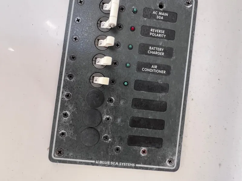Slide: The Image of Control panel of a 1999 Glacier Bay 2670 Island Runner boat by Blue Sea Systems. - 46
