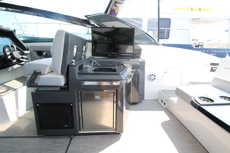 Slide: The Image of Cobalt A36 2018 - 52