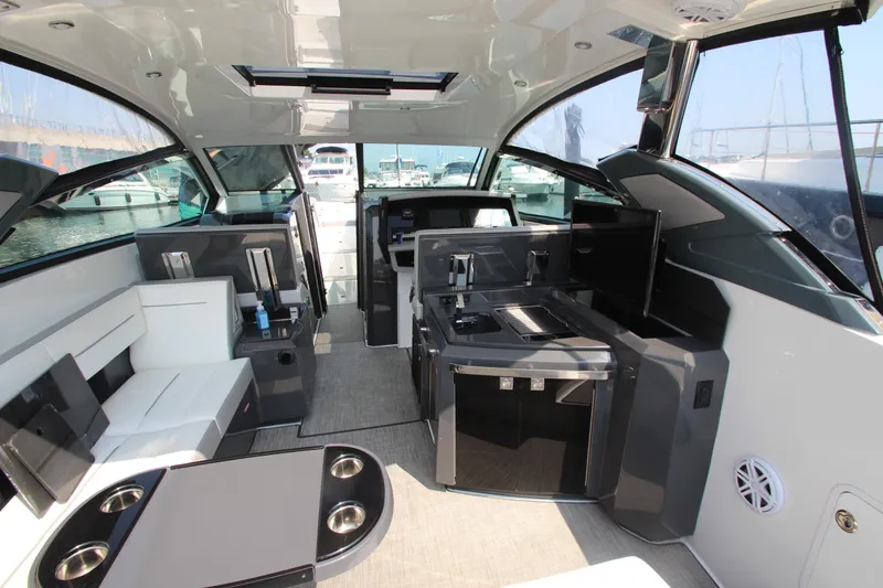 Slide: The Image of Cobalt A36 2018 - 55