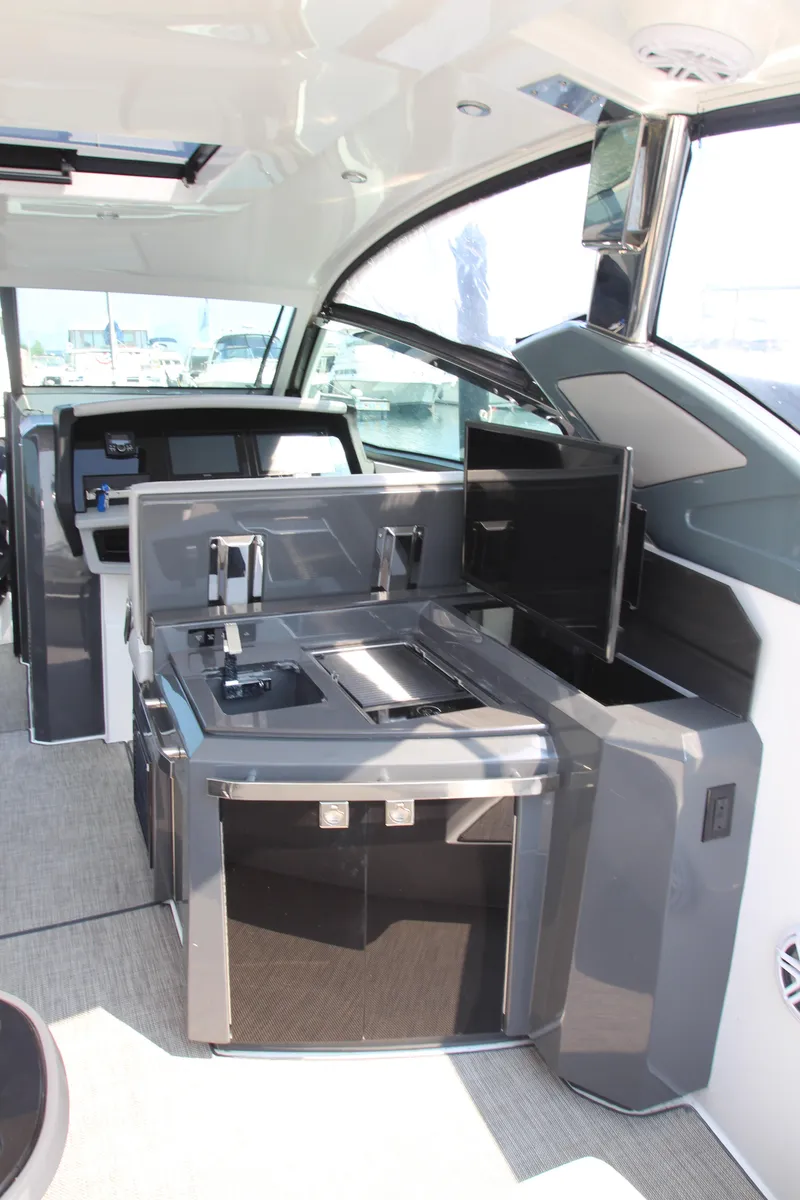 Slide: The Image of Cobalt A36 2018 - 57